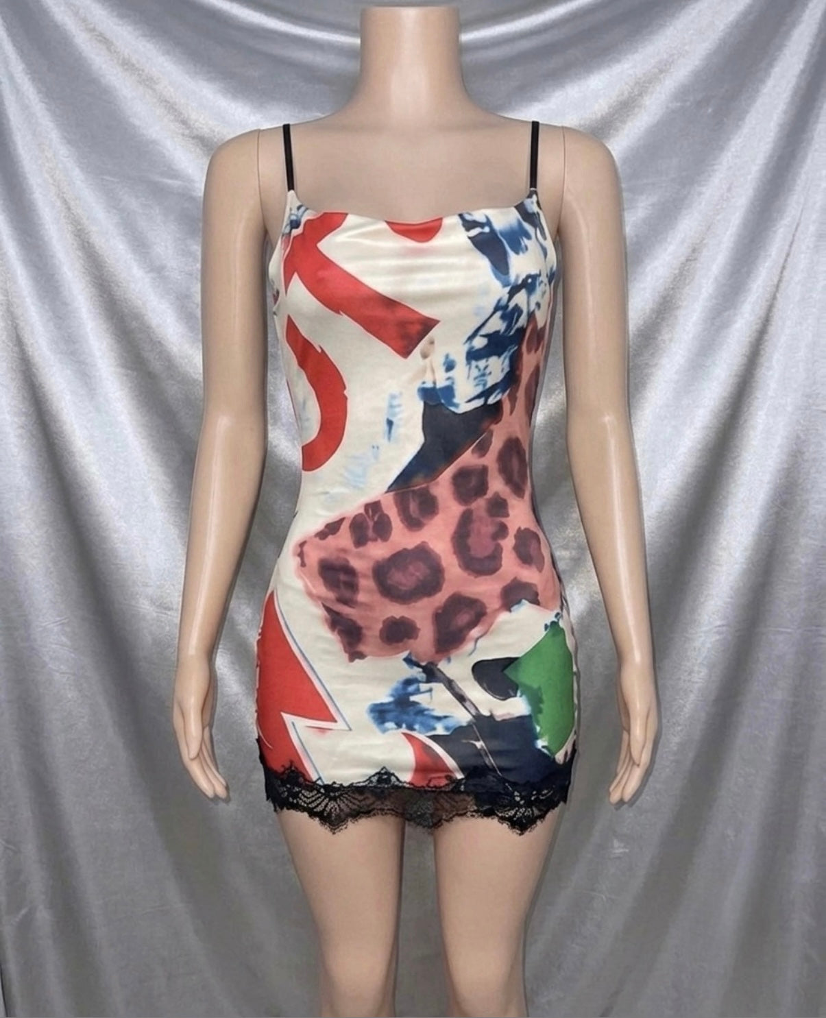 Graphic Print Lace Dress