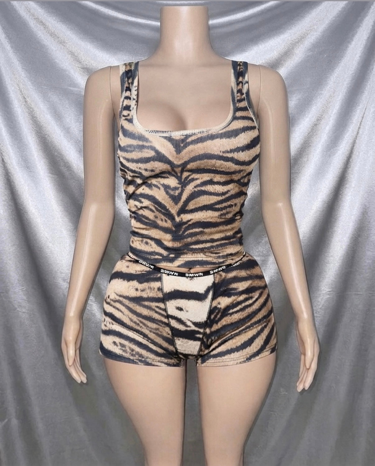 Tiger 2 piece